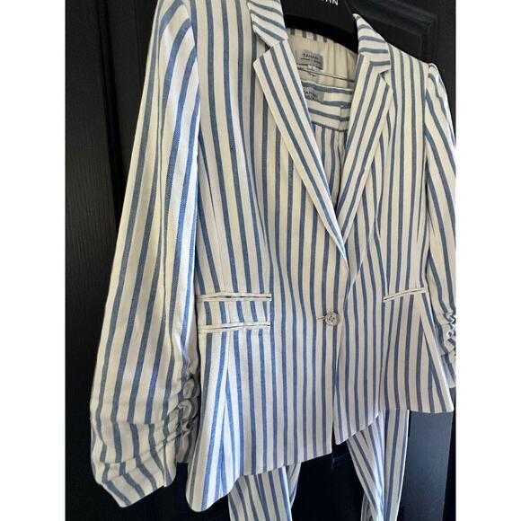 Tahari Arthur S. Levine Striped Notch Collar Blazer & Pant 2-Piece Suit Size 10 - Picture 7 of 16